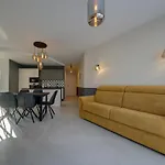 Modern With Jacuzzi & Sea Views Apartmán Sliema