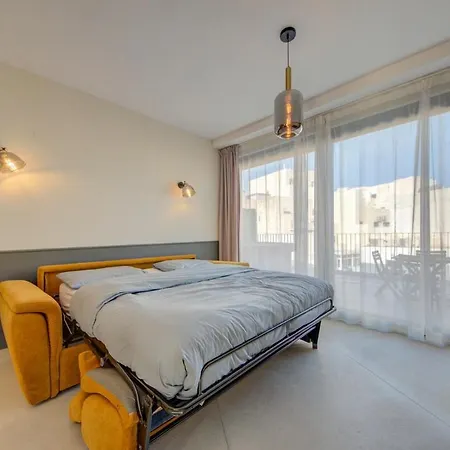 Modern With Jacuzzi & Sea Views 아파트