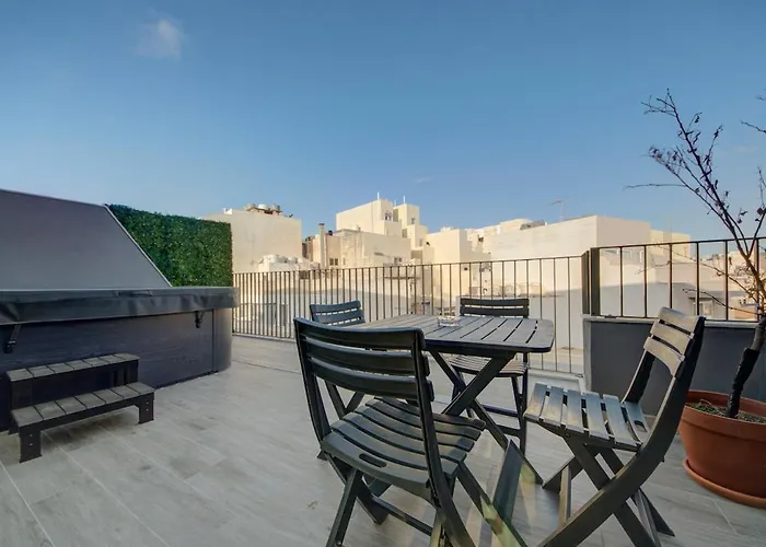 Appartamento Modern With Jacuzzi & Sea Views Sliema