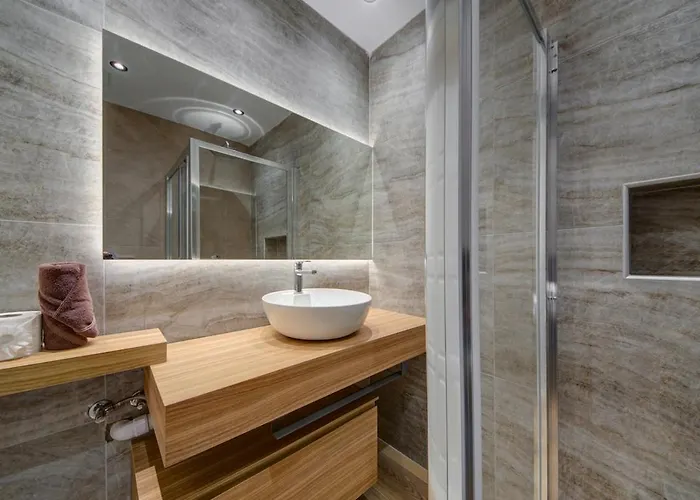 Appartamento Modern With Jacuzzi & Sea Views Sliema