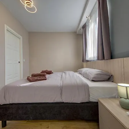 アパート Modern With Jacuzzi & Sea Views